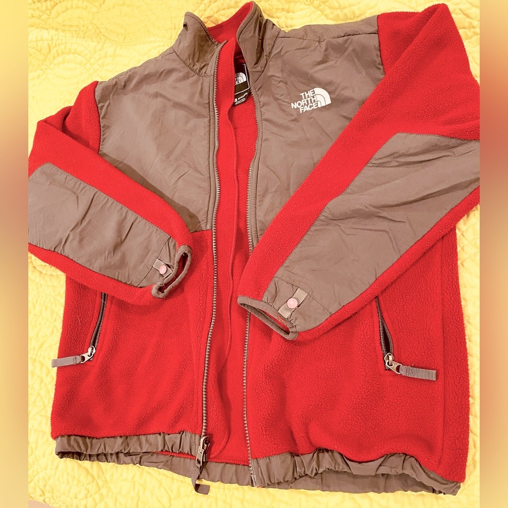 The North Face dark red boys’ fleece jacket sz Large